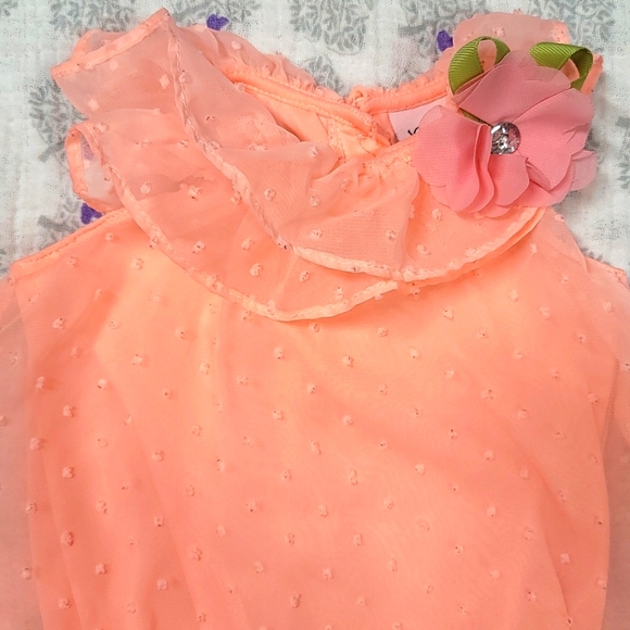 ° SZ 12MO • Onesie ° - Picture 2 of 9